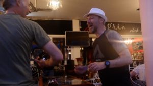 Dansen op de eighties van Brian Cristopher