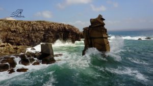 Colonne op Isola di San Pietro is beeldhouwwerk